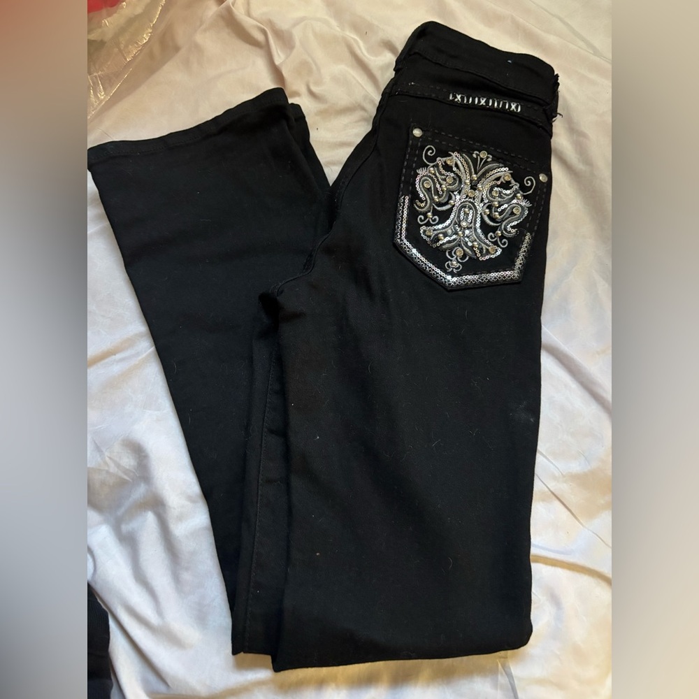 Elegant Black Boot Cut Jeans with Embellished Pocket
